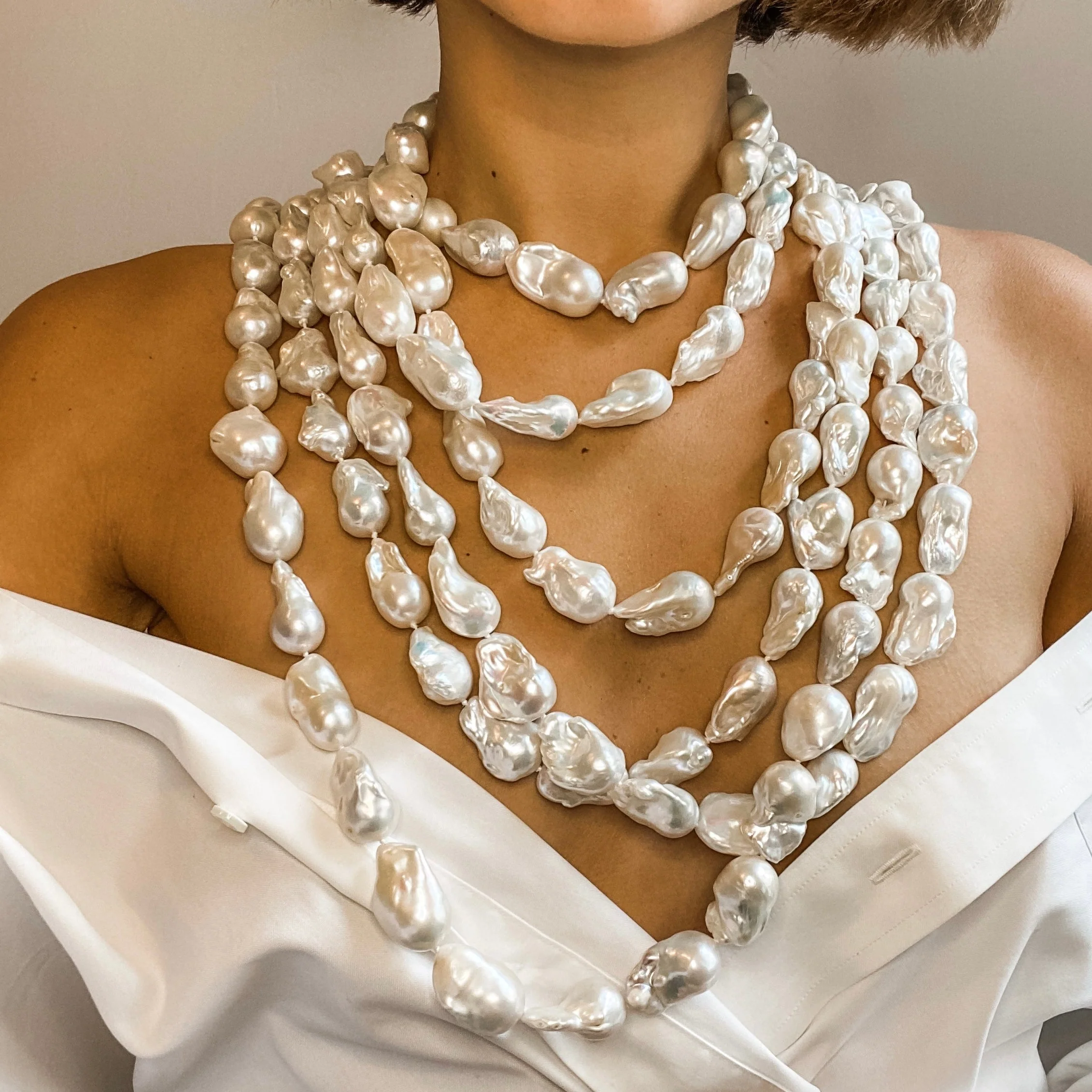 Baroque Pearl Necklace - Image 3