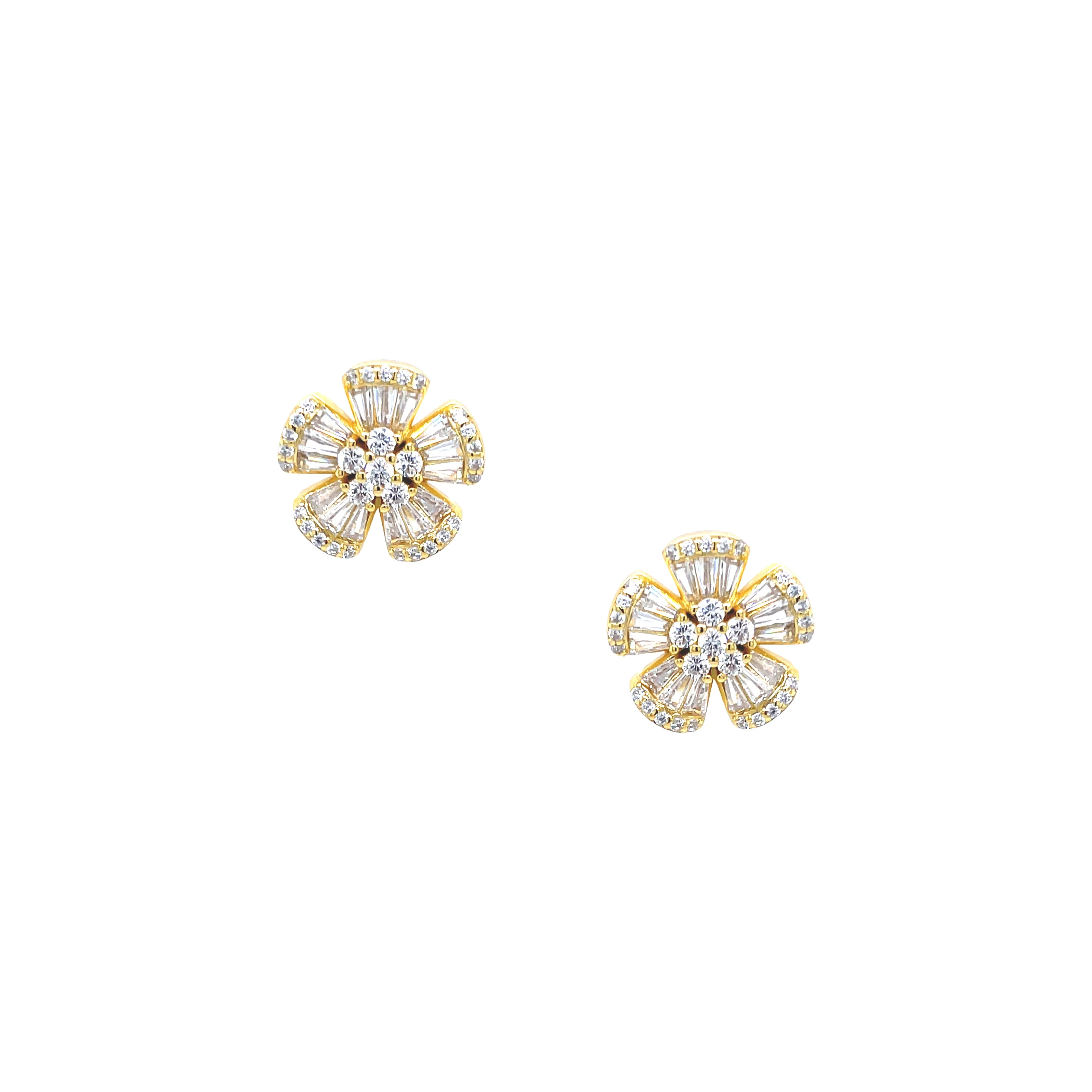 Chunky Daisy Stud Earrings