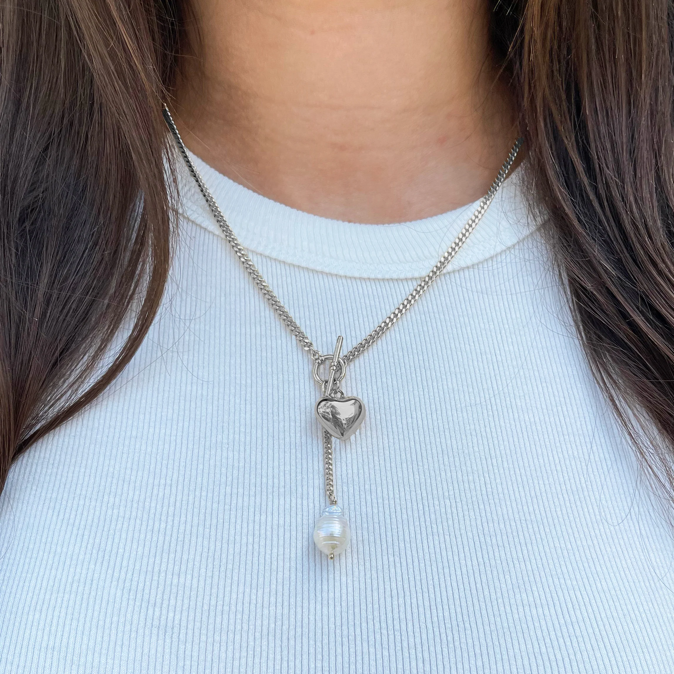 Heart & Pearl Necklace - Image 2