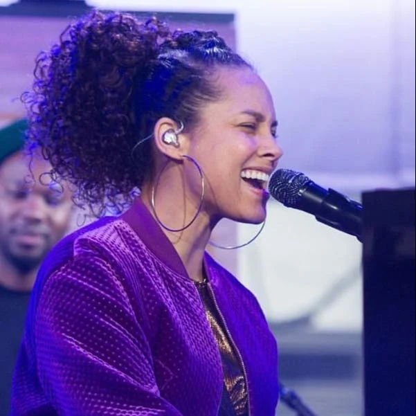 Extra Large Hoop Earrings - Image 3