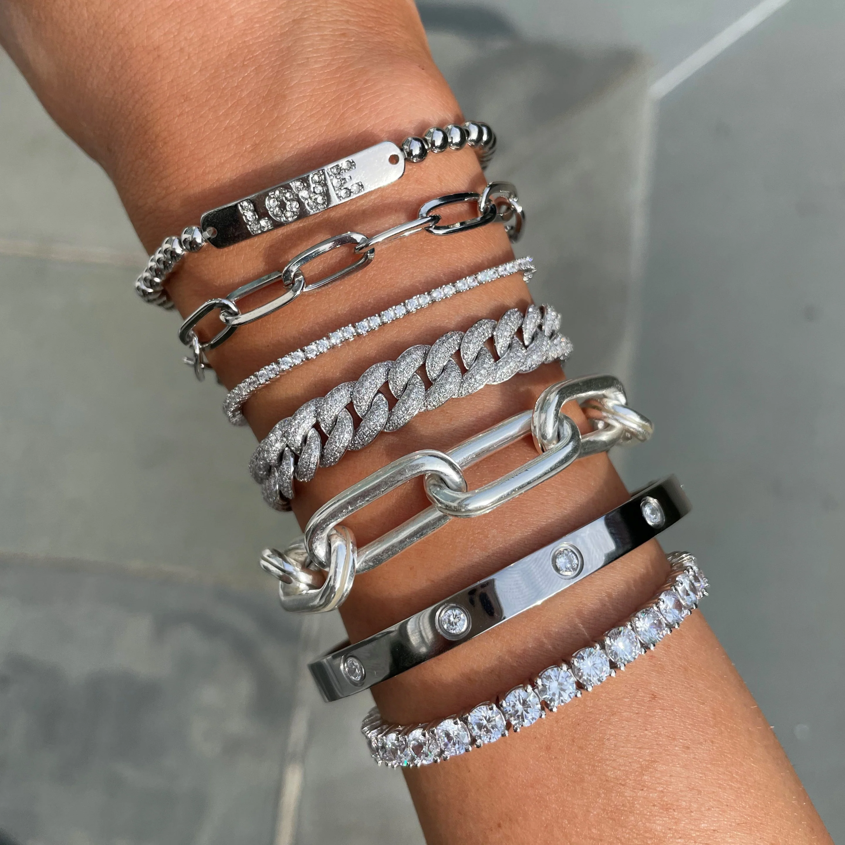 Oval Link Bracelet - Image 2