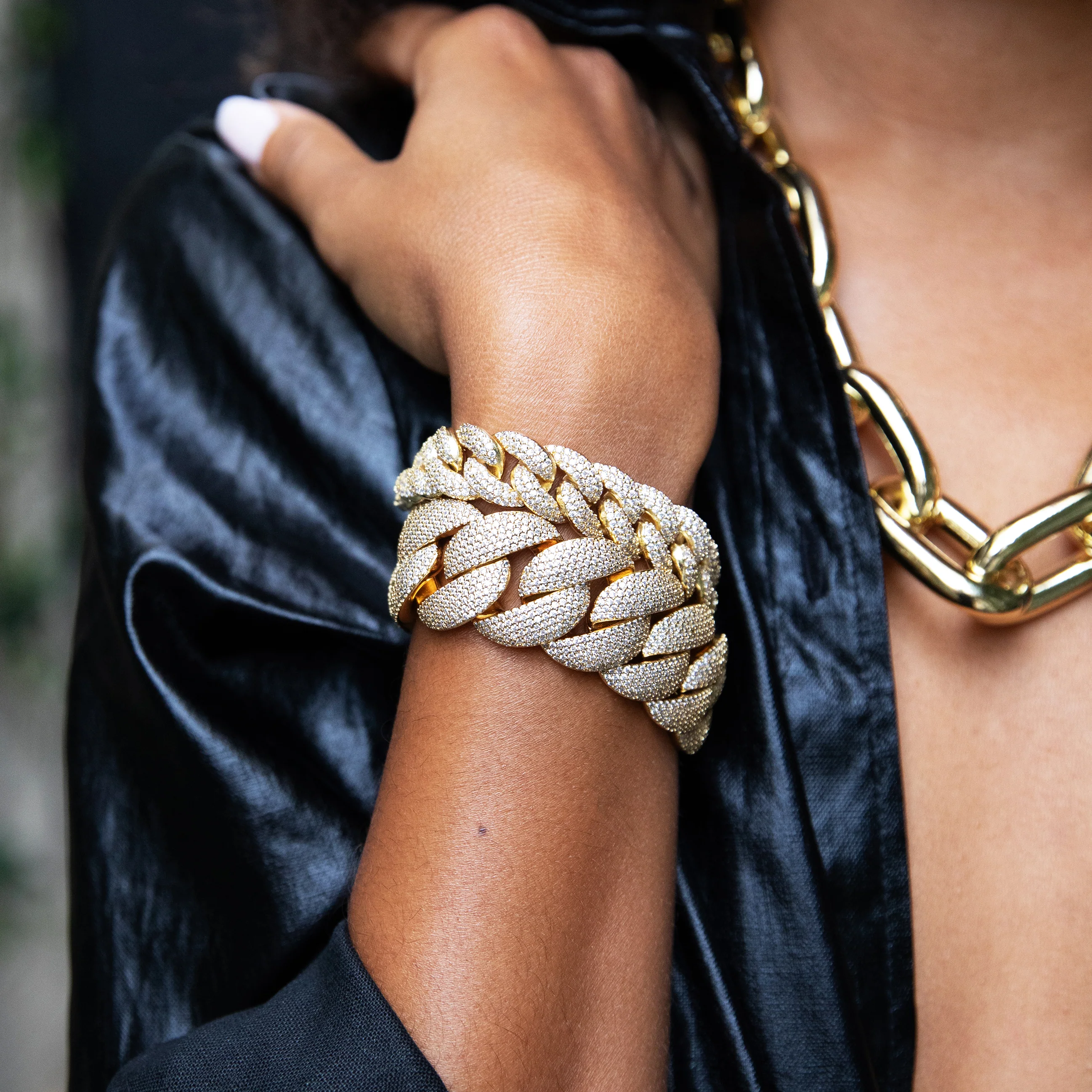 Small Cuban Link Bracelet - Image 2